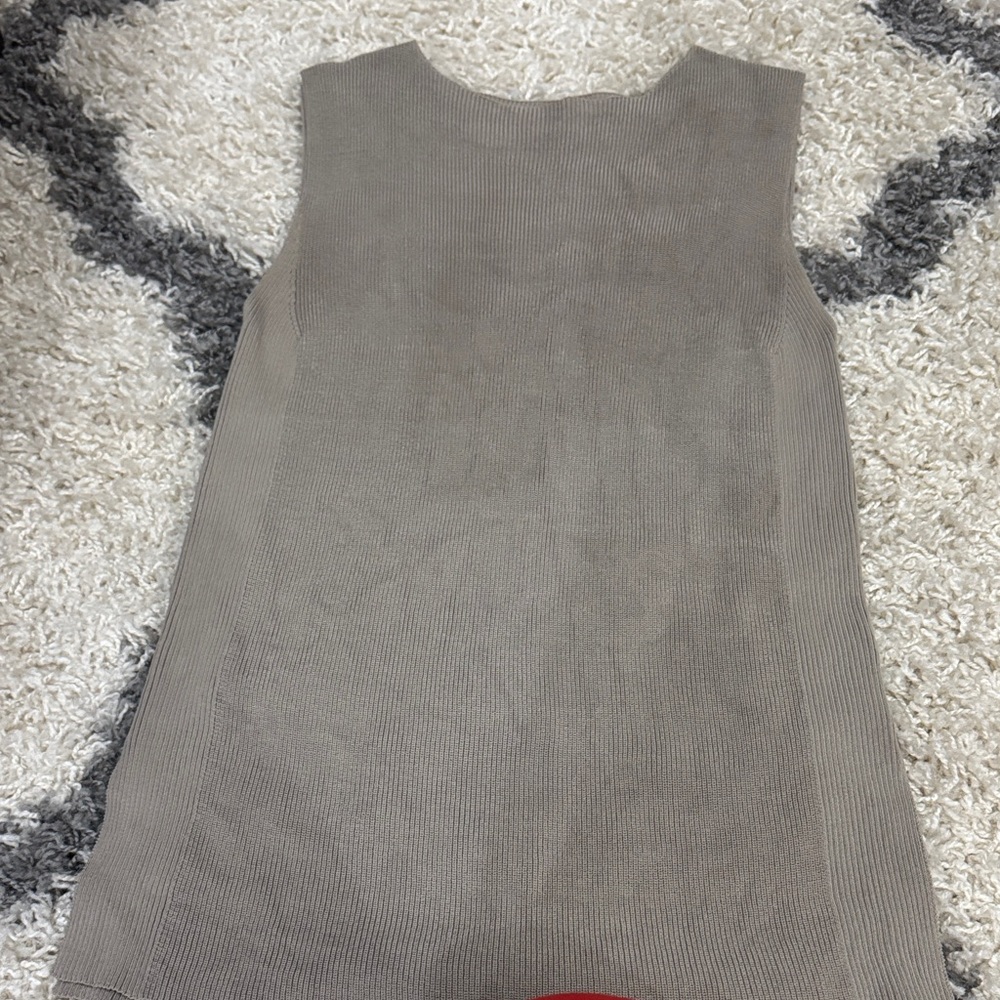 Sleeveless Taupe Knit Top